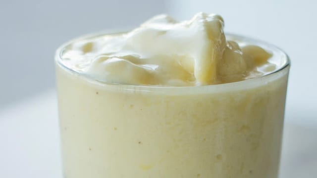 Mango Cream Smoothie.